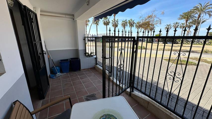Ferienwohnung für 2 Personen, mit Meerblick und Terrasse in Alicante Provinz - 2