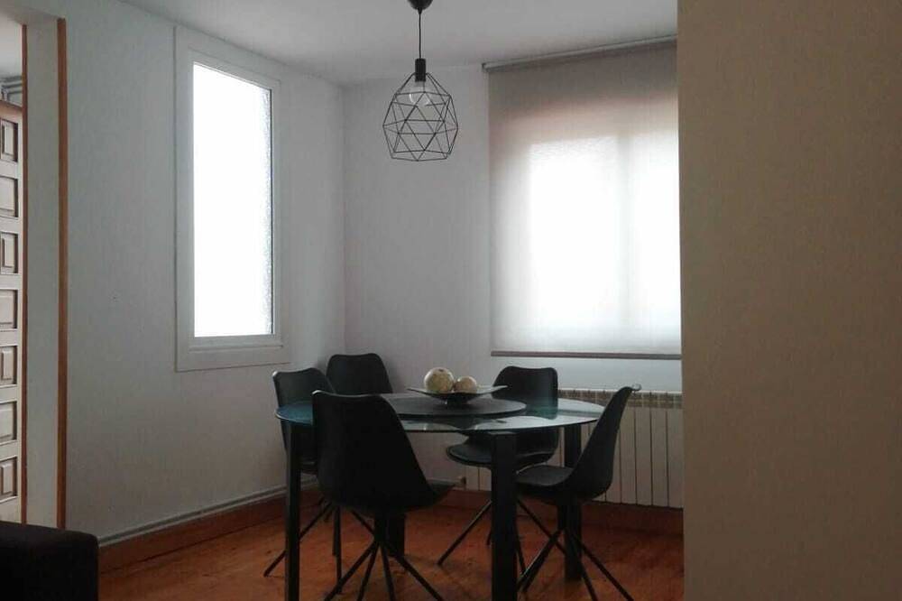 Baiona Playa Ladeira 3 Dormitorios. Amplia, Céntrica, y Bien Comunicada in Baiona, Rías Baixas