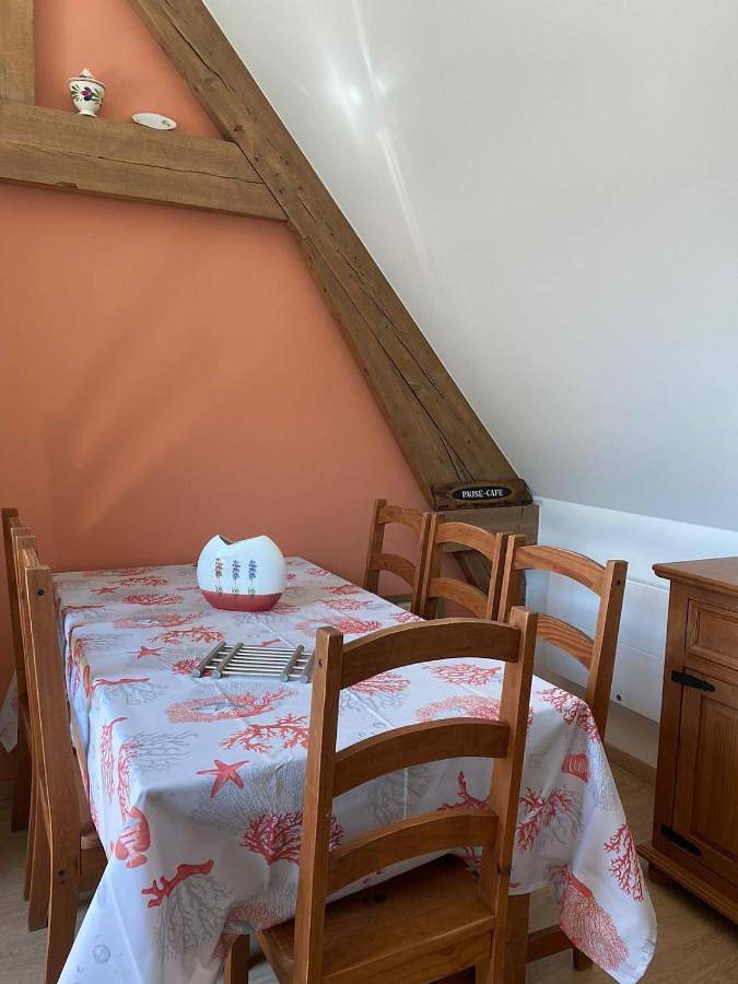 Location de vacances pour 5 personnes, avec vue et jardin, adapté aux familles à Licques - 4