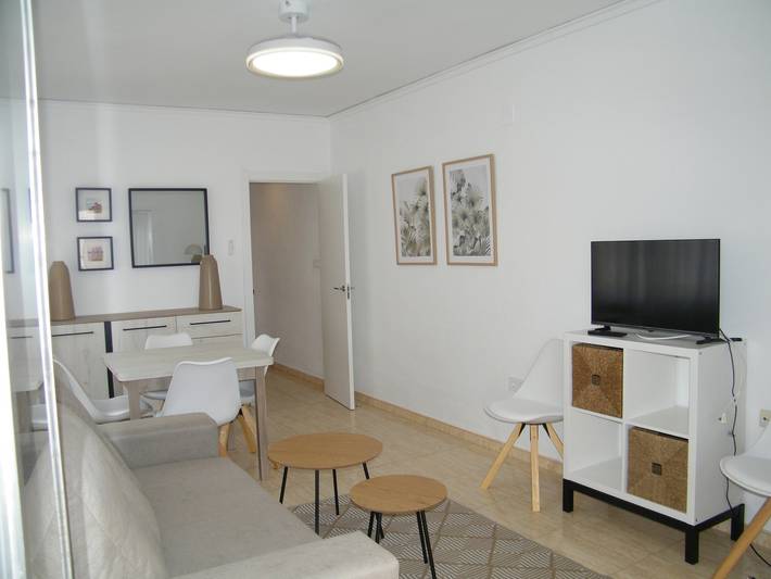 Appartamento intero, Appartamento vacanze per 7 persone con terrazza in Platja Nord de Gandia (Gandia), Playa de Gandía
