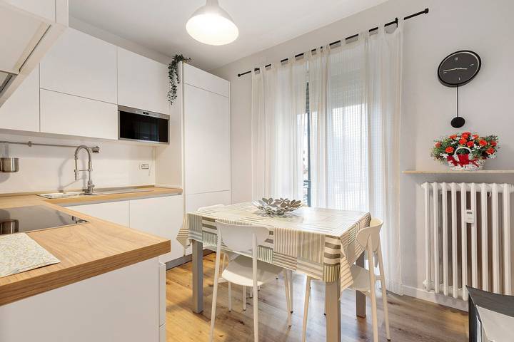 Location de vacances pour 4 personnes, avec Balcon à Aoste