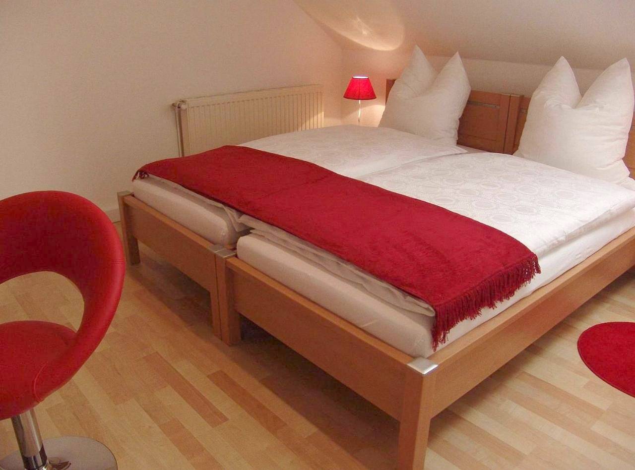 Double or Twin Room with Private Bathroom in Ostercappeln, Osnabrücker Land
