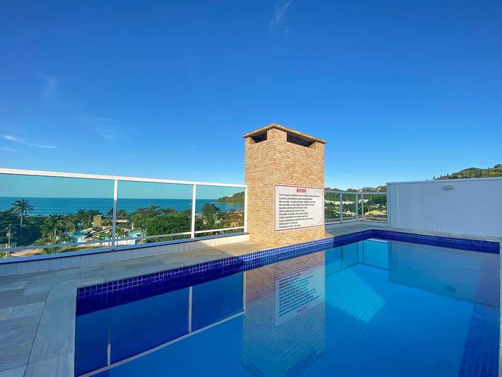 Ferienwohnung für 8 Personen, mit Pool und Balkon - 1