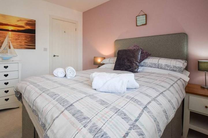 3 Bed in Ferryside in Ferryside, Carmarthenshire