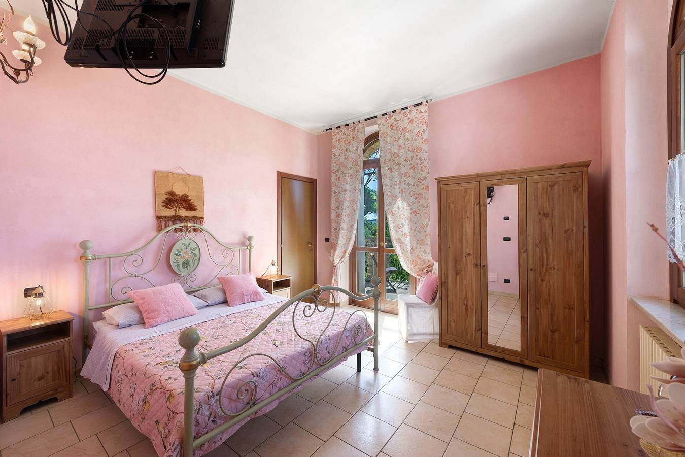 Agriturismo per 2 Persone in Castelletto Merli, Provincia d'Alessandria