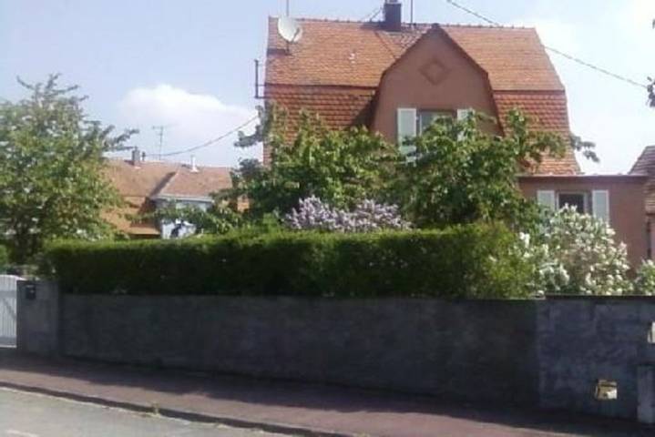 Gîte pour 6 personnes, avec terrasse et jardin à Ungersheim