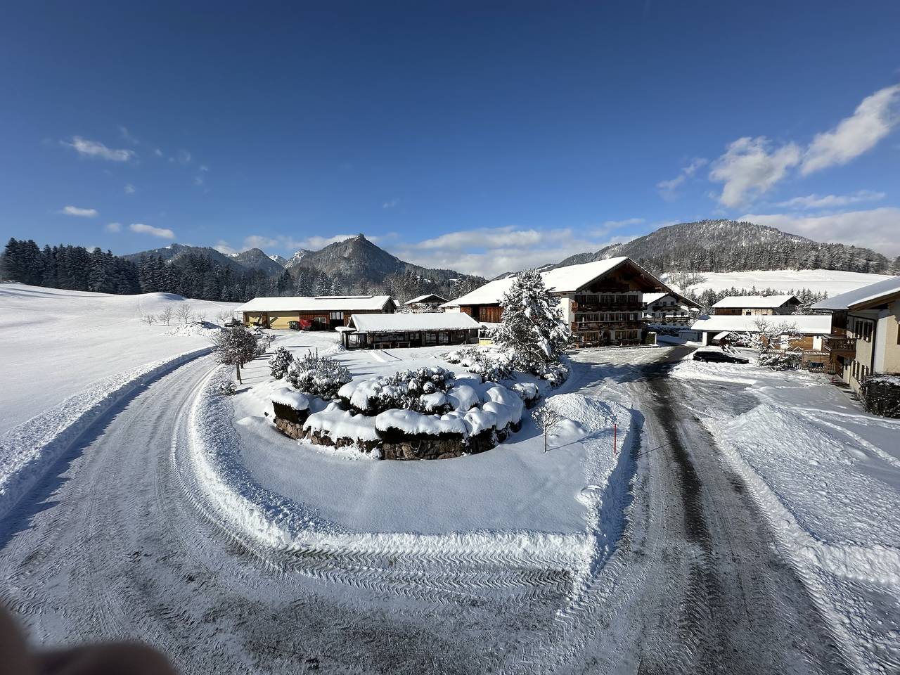Zeller Hof - Doppelzimmer Ohne Balkon Ohne Klimaanlage Nr. 1,6,7, in Ruhpolding, Bayerische Alpen