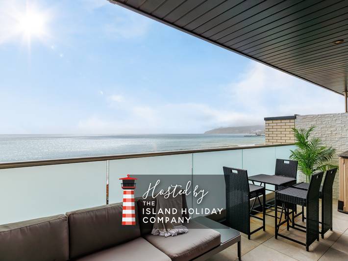 Holiday rental for 10 people, with Ocean view and Balcony on the Isle of Wight