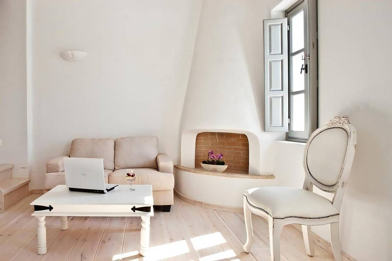 Villa für 4 Personen mit Balkon in Megalochori, Santorin