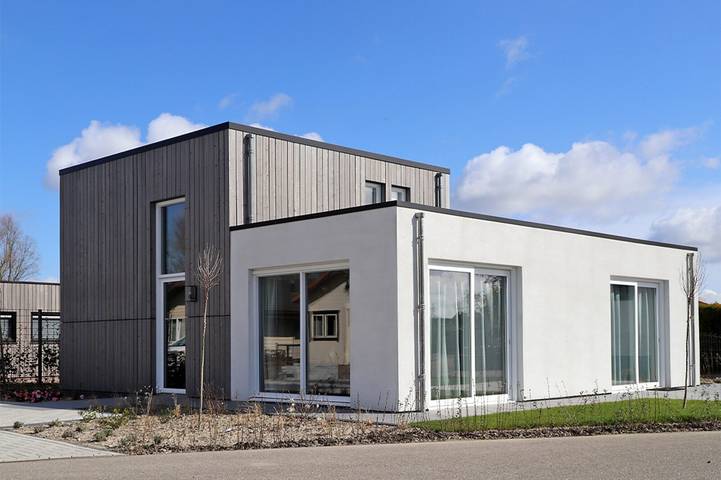 Appartement voor 8 personen, with Balkon/Terras and Terras as well as Tuin in Sint-Annaland