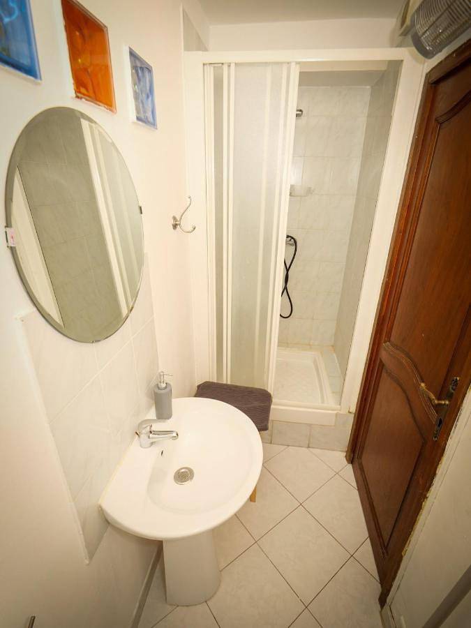 Appartement entier, Bouc et Lumières in Port-de-Bouc, Côte méditerranéenne (France)