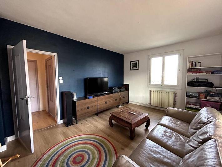 Location de vacances pour 9 personnes, avec terrasse ainsi que piscine et vue, animaux acceptés à Saint-Geniès-de-Comolas - 4