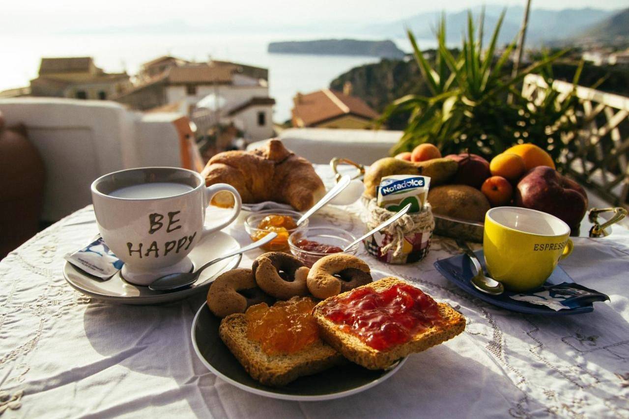 Double Room with Balcony in San Nicola Arcella, San Nicola Arcella (commune)