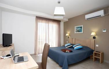 Location De Vacances pour 6 Personnes dans Le Barcarès, Région de Perpignan, Photo 2