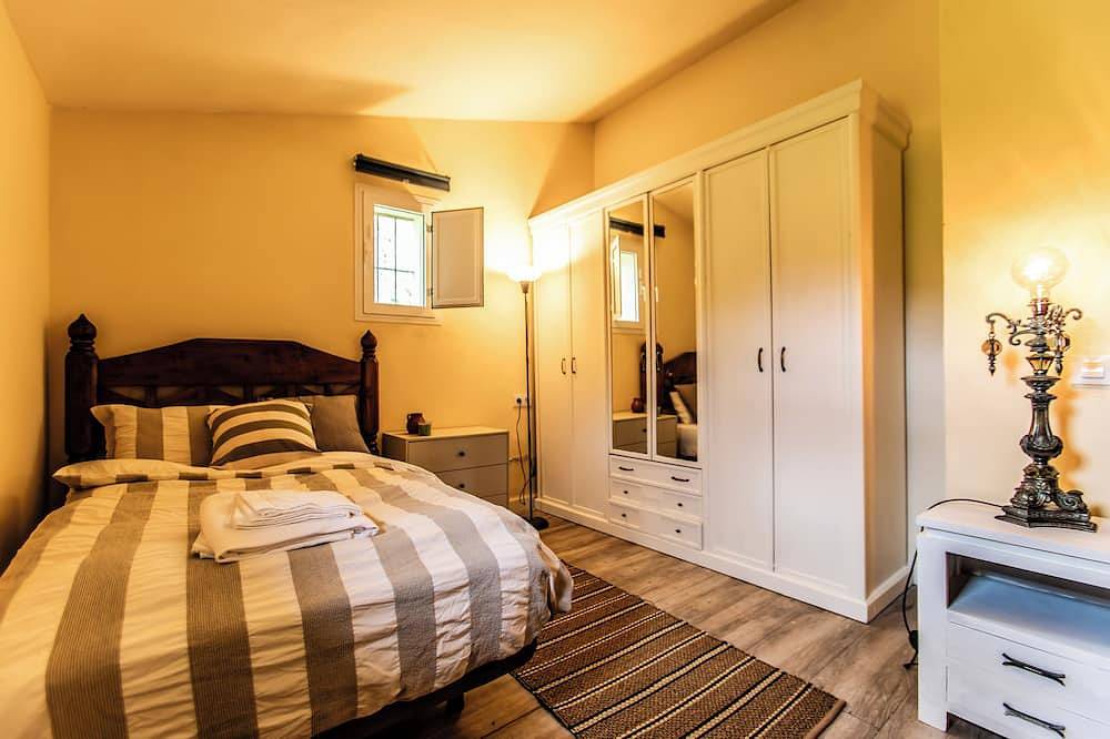 A 2,5 km de Higuera de la Sierra. Casa ideal para familias in Higuera de la Sierra, Sierra de Aracena y Picos de Aroche