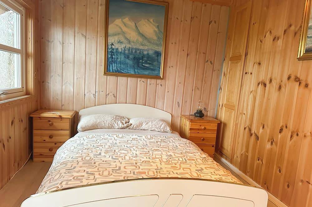 A peaceful getaway with a fjord view! Sleeps 6 people. Frantasticview in Svelvik