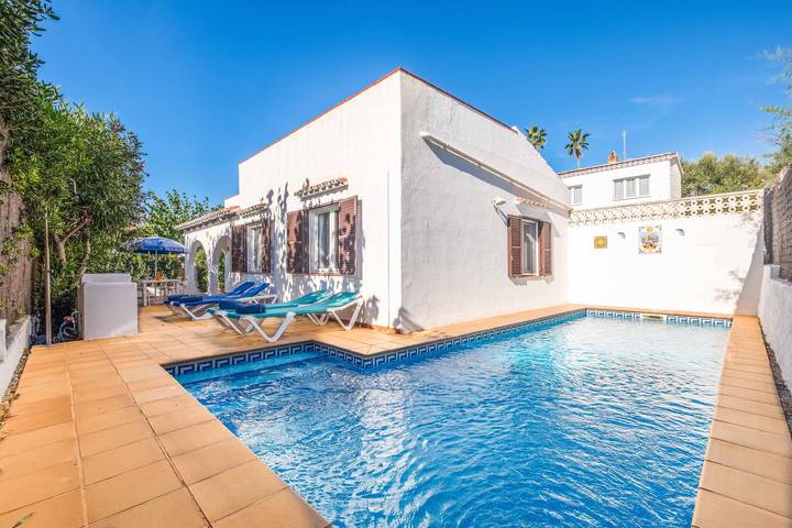 Villa for 4 people, with terrace in S'Algar