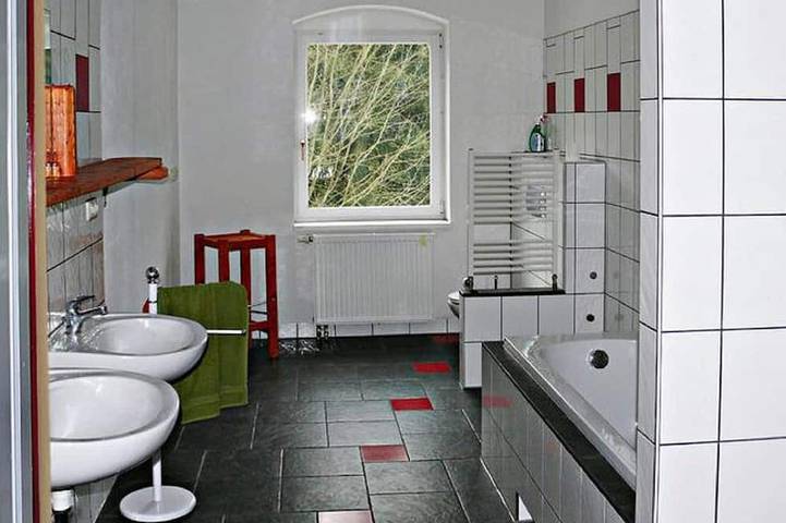 Villa für 4 Personen, mit Terrasse und Garten in Sachsen - 3