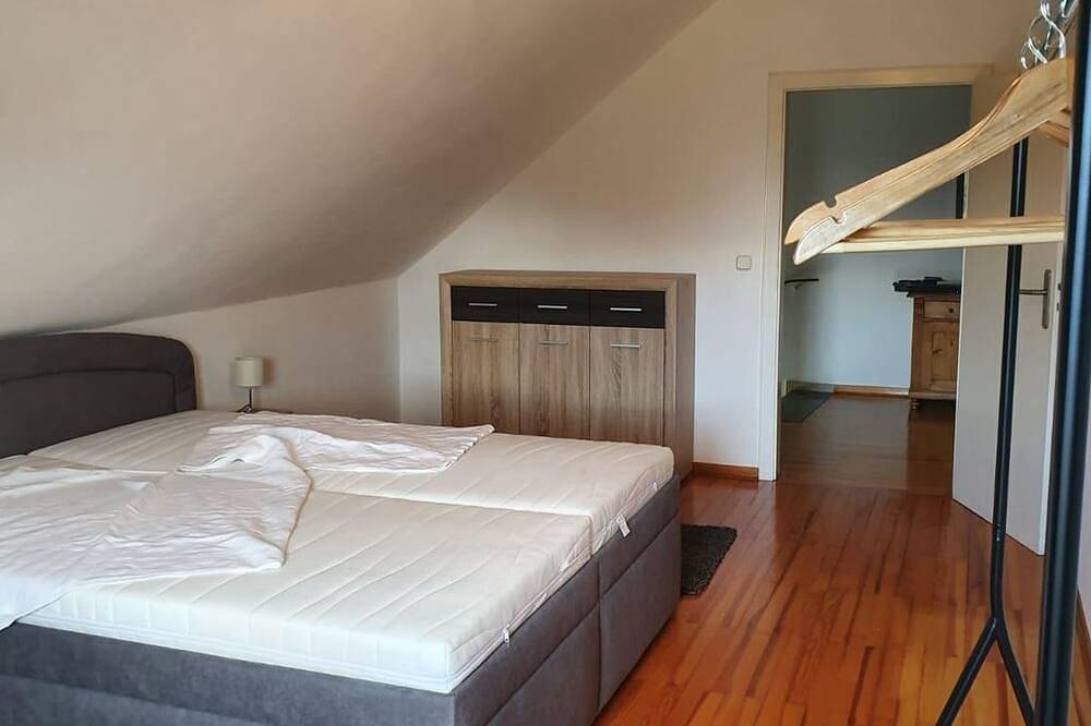 Ganze Wohnung, Nicole Klingel - Appartement/Fewo, Dusche und Bad, Wc, 3 Schlafräum in Grenderich, Traben-Trarbach und Umbegung
