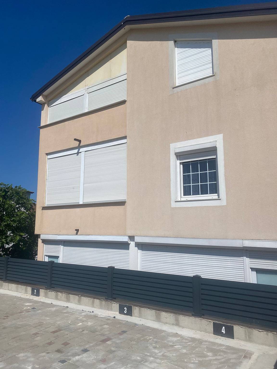 Ganze Wohnung, Ferienwohnung in Vrsi mit Balkon, Klimaanlage, W-Lan (4824-2) in Zukve, Zadar