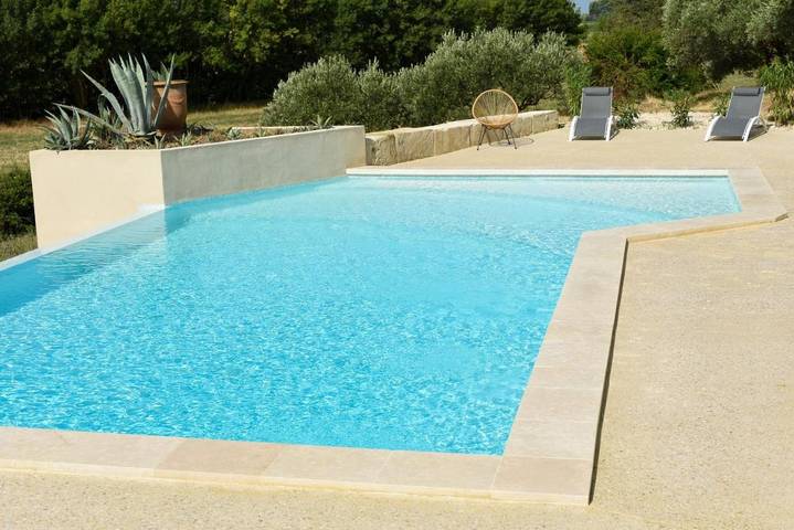 Chambre d’hôte pour 2 personnes, avec vue et jardin ainsi que vue sur le lac et piscine près du Canal du Midi - 4