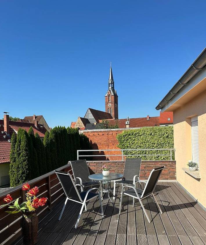 Ferienwohnung für 4 Personen, mit Terrasse und Ausblick in Ferropolis