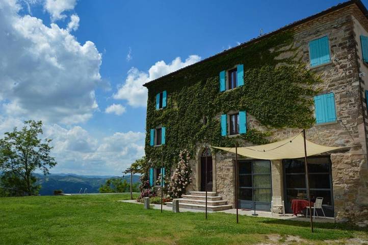 B&b per 6 persone, con panorama e giardino in Emilia Romagna