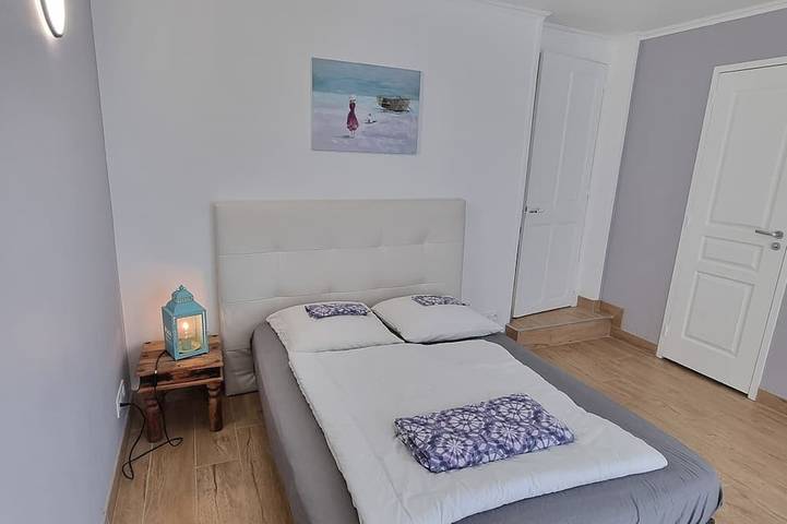 Appartement entier, Bel appartement 67 m² à 100 m de la mer 1000 m² jardin in Hermanville-sur-Mer, Région de Caen