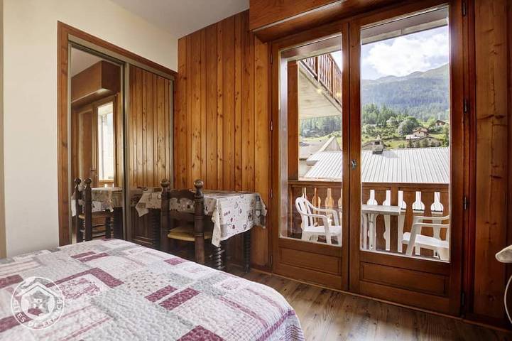Location de vacances pour 6 personnes, avec balcon dans Office De Tourisme De Val Cenis Lanslevillard - 3