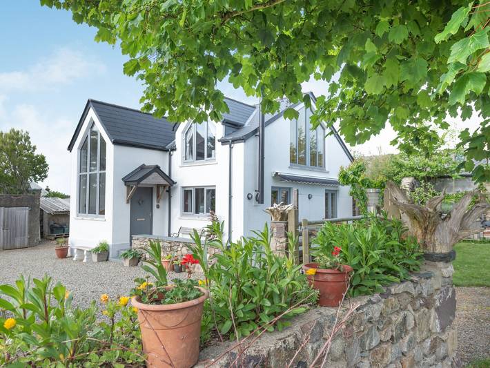 Cottage for 8 people, with garden in Pembrokeshire