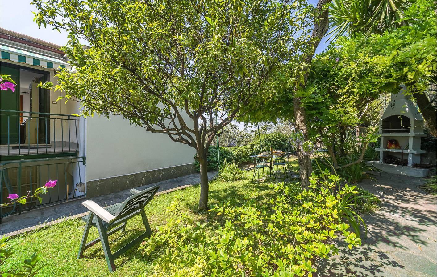 Appartement met uitzicht op het water en terras, TV & Internet in Pieve Ligure, Ligurische Kust