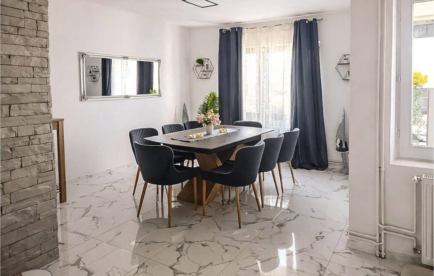 Gemütliche 2-Zimmer-Wohnung mit Terrasse, WLAN und nur 2 km vom Strand entfernt – der perfekte Urlaubsort! in Sukosan, Zadar