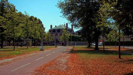Location de vacances pour 3 personnes, avec jacuzzi et terrasse ainsi que piscine et sauna à Vitry-le-François