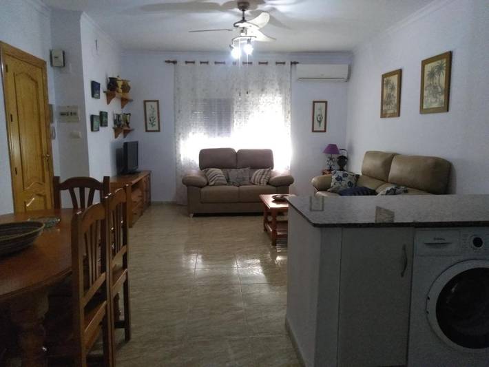 Apartamento para 6 personas, con terraza, Se admiten mascotas en Carboneras