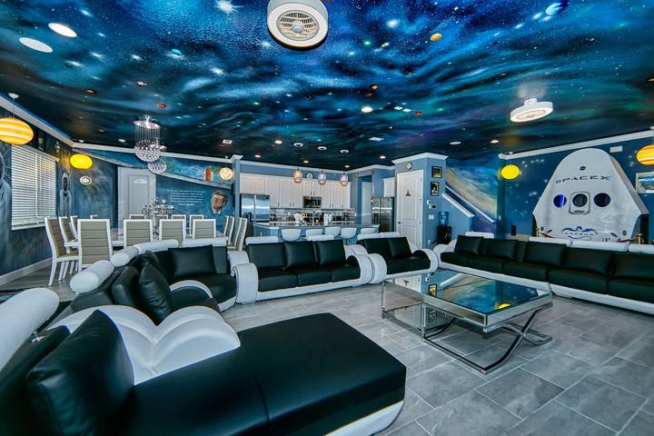 Luxury 5-Star Mansion with Private Pool, Orlando Mansion 5377 in Condado de Osceola
