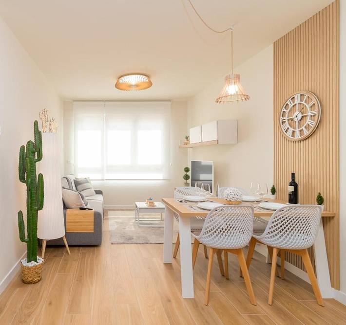 Apartamento de vacaciones para 4 personas, con balcón y vistas - 1