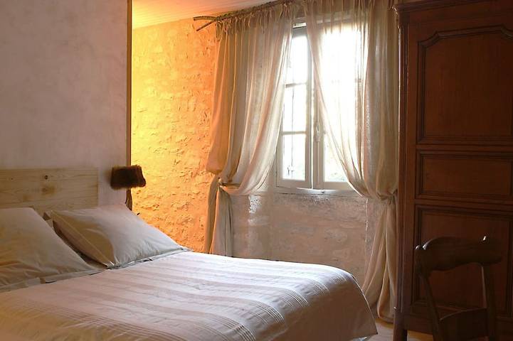 Location de vacances pour 8 personnes, avec jardin à Tourtoirac - 3