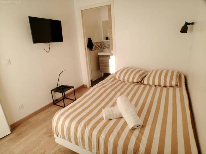 Gîte pour 4 personnes, avec terrasse à Civaux