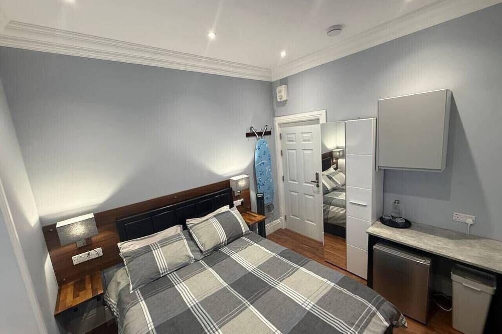 Ganze Wohnung, Laurieston Inn - Deluxe King Suite in Falkirk, Schottland