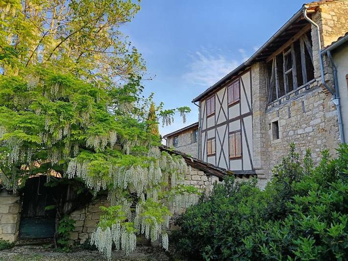 Location de vacances pour 5 personnes, avec vue et terrasse à Cestayrols - 4