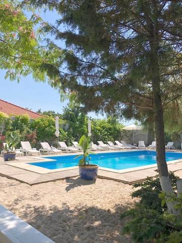 Maison d’hôte pour 2 personnes, avec piscine ainsi que jardin et terrasse, animaux acceptés dans Constanța