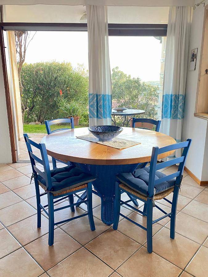 Ferienhaus für 4 Personen, mit Balkon und Terrasse sowie Garten und Ausblick in San Pantaleo - 2