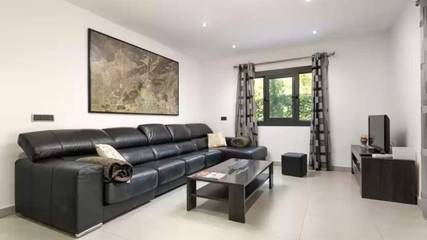 Villa in Crestatx, Sa Pobla für 6 