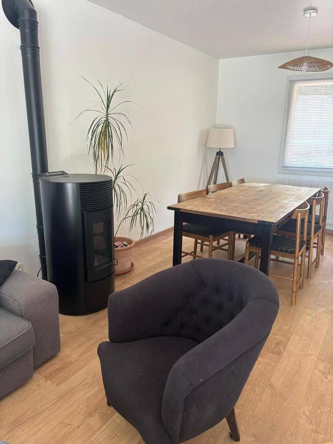 Location de vacances pour 6 personnes, avec jardin et vue à Pierrevert - 4