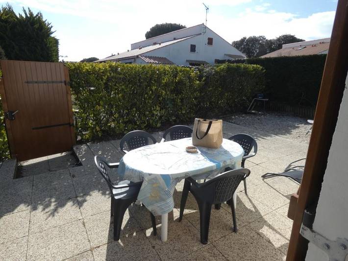 Ferienhaus für 5 Personen, mit Terrasse und Pool