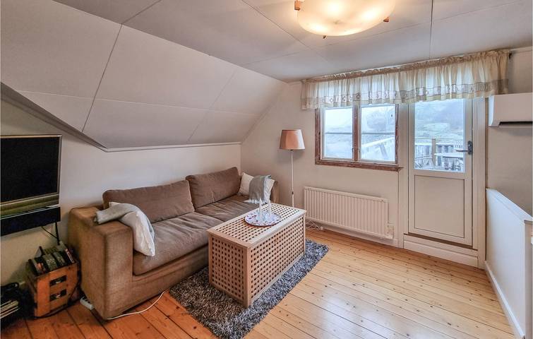 Ferienhaus für 8 Personen, mit Terrasse und Garten in Bohuslän - 4