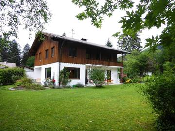 Ferienhaus für 9 Personen, mit Garten und Ausblick, kinderfreundlich bei Neuschwanstein