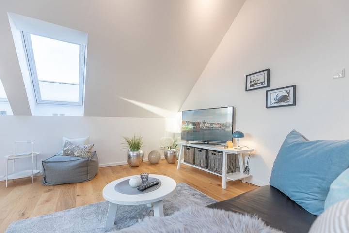 Ganze Wohnung, Ferienwohnung Penthouse Tine in Husum für bis zu 3 Personen in Husum Hafen, Husum