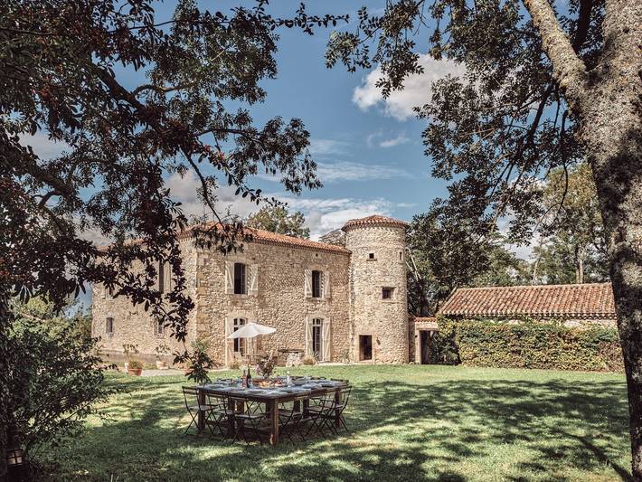 Château pour 12 personnes, avec jardin et terrasse dans Occitanie
