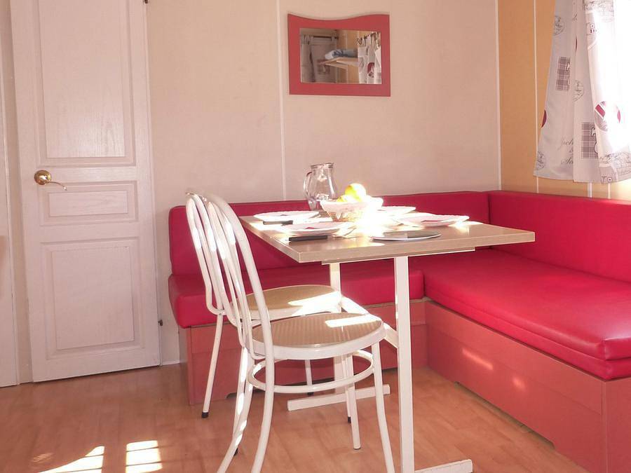 Camping Tikayan La Bergerie Plage - Mobilhome 4 personnes - Minnesota Eco in La Bergerie, Hyeres